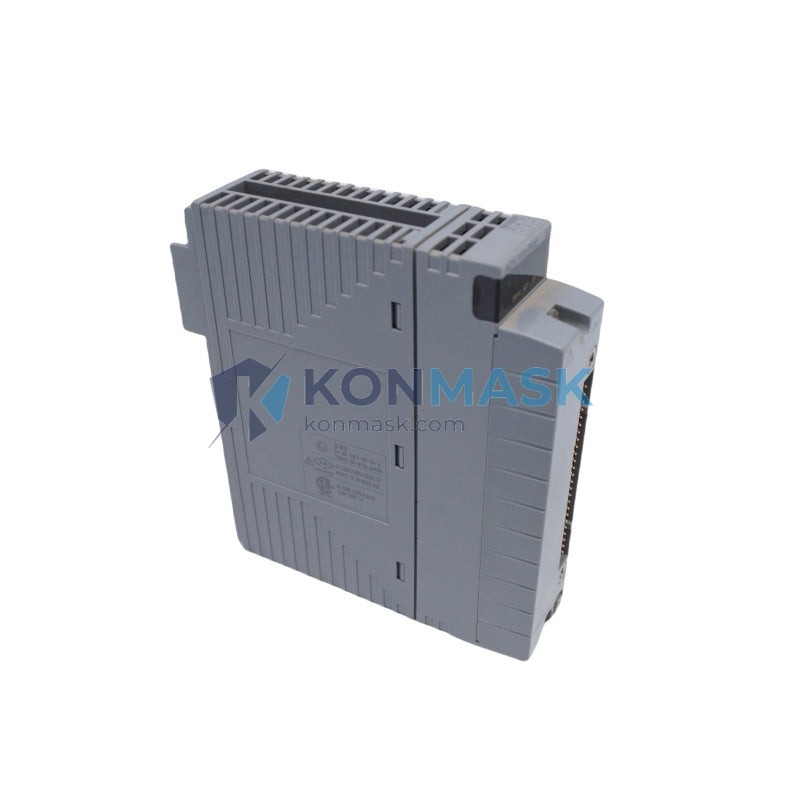 Yokogawa ADV151-P60 S2 CENTUM VP Distributed Control System - Front Panel and Connectivity View