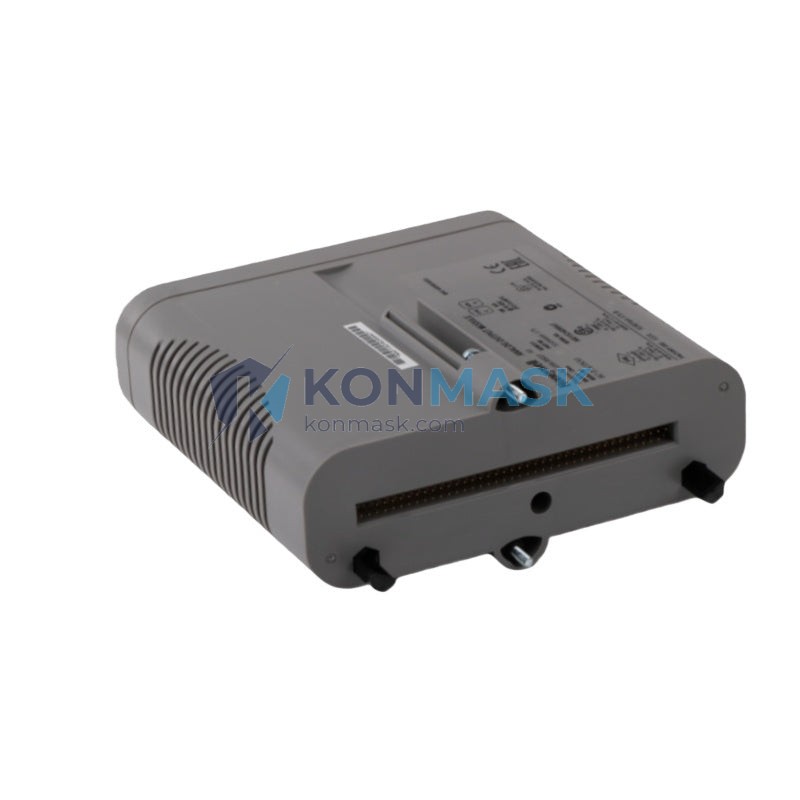Honeywell 8C-PAONA2 HC900 Hybrid Controller / DCS - Front Panel and Connectivity View