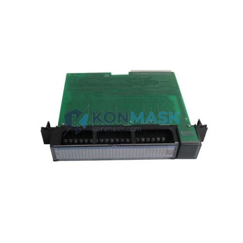 GE IC697MDL750 GE Series 90-70 - Front Panel and Connectivity View