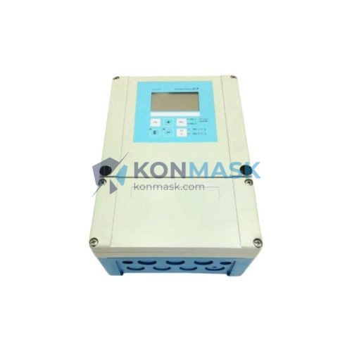 Endress+Hauser CPM253-MR0005 - Front Panel and Connectivity View