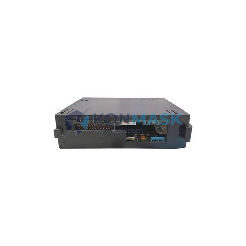 GE (General Electric) HE693RTM705 GE Series 90-30 - Front Panel and Connectivity View