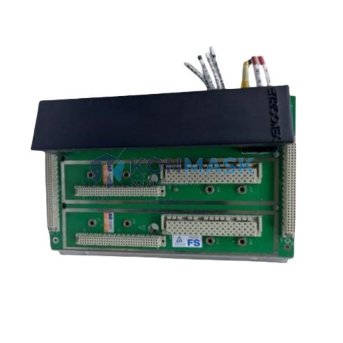 Triconex 7400221-100 Tricon Safety System - Front Panel and Connectivity View