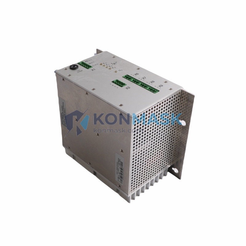 ZENTRO-ELEKTRIK 8899-2BE 8899 Industrial Power Series - Front Panel and Connectivity View