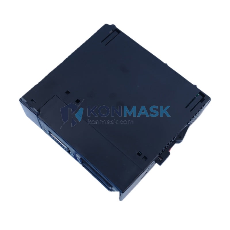 GE Fanuc IC693APU302 Series 90-30 (90-30 PLC) - Technical Label and Specifications