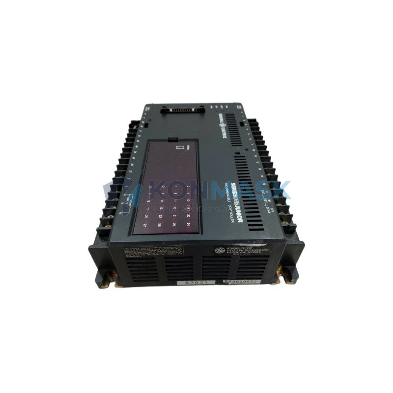 GE IC609SJR100 Series One Junior Programmable Controller - Front Panel and Connectivity View