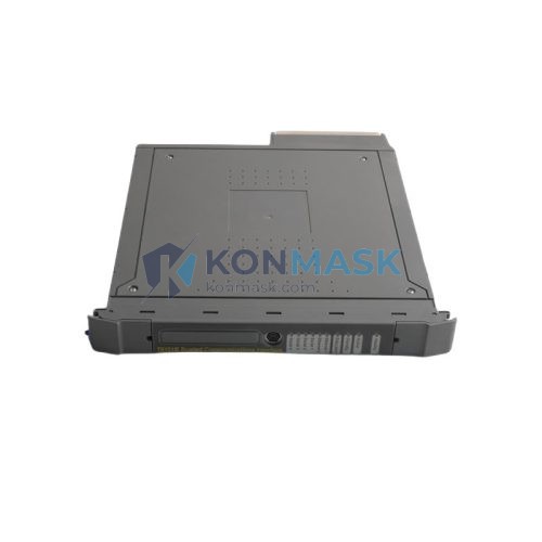 ICS TRIPLEX T9082D - Front Panel and Connectivity View