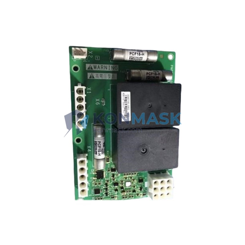 Schneider Electric PN072546P702 - Front Panel and Connectivity View
