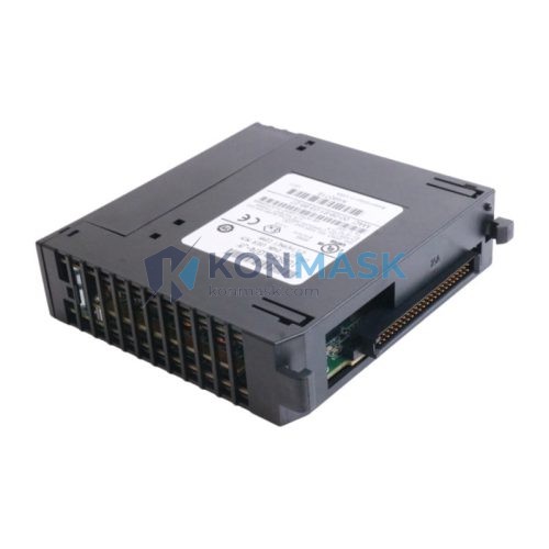 GE (General Electric) IC693CPU374 PLUS GE Fanuc Series 90-30 - Front Panel and Connectivity View