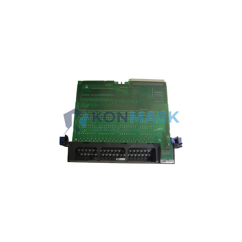 GE IC697MDL671 GE Series 90-70 PLC - Technical Label and Specifications