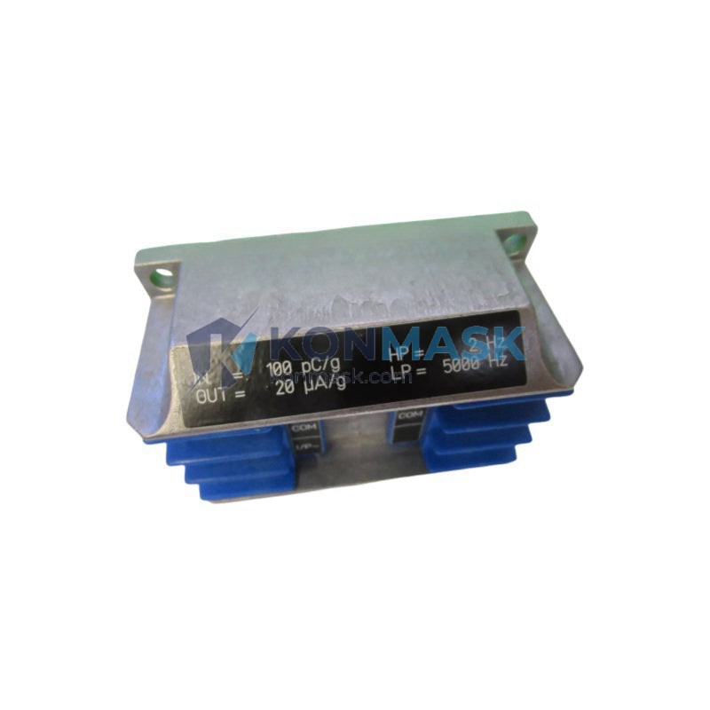 VIBRO-METER IPC704 244-704-000-042 - Front Panel and Connectivity View