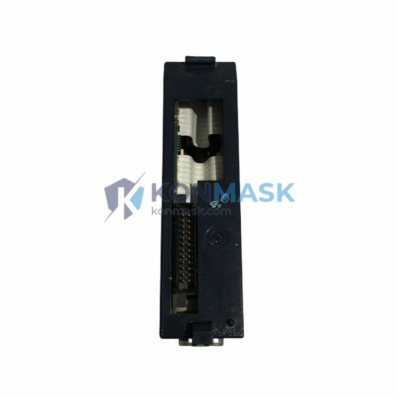 General Electric IC694ALG392A - Front Panel and Connectivity View