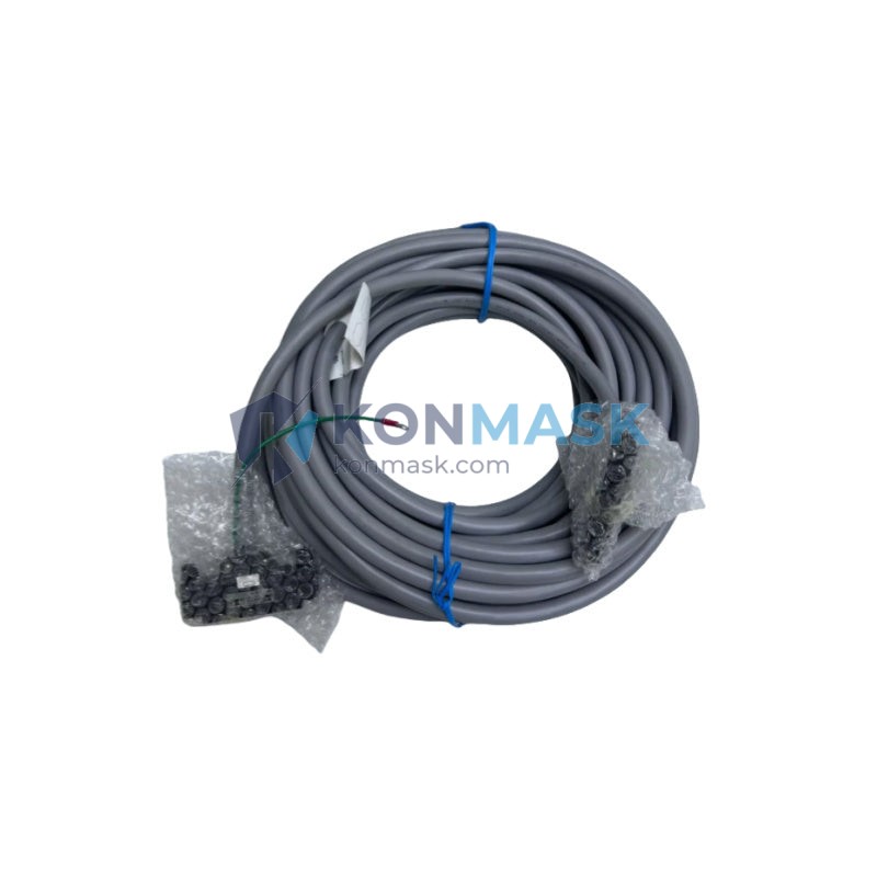YOKOGAWA AKB331-M020 - Front Panel and Connectivity View