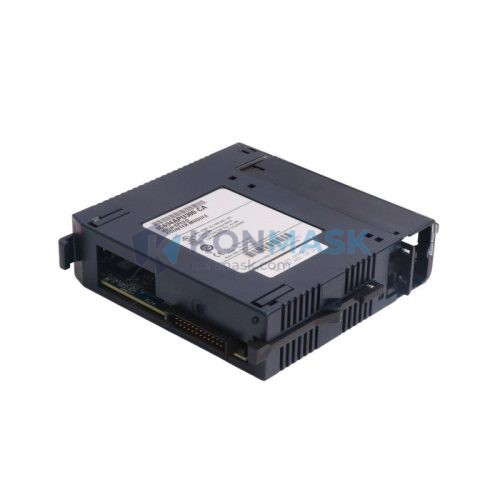 General Electric IC694APU300 - Front Panel and Connectivity View